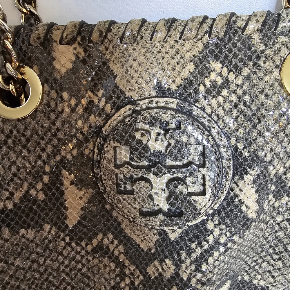 Tory Burch snake print soft tote - Picture 4 of 8
